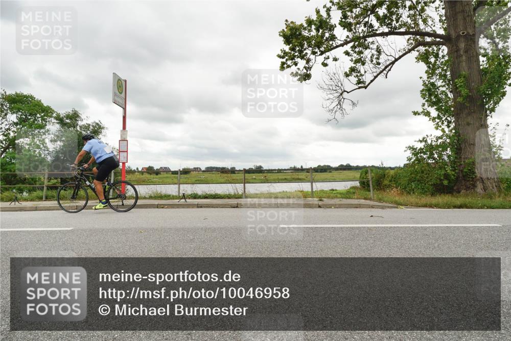 30.08.2026 - Elbe Triathlon Hamburg Michael Burmester http://msf.ph/oto/10046958 30.08.2026 14:53:13 Radfahren  meine-sportfotos.de