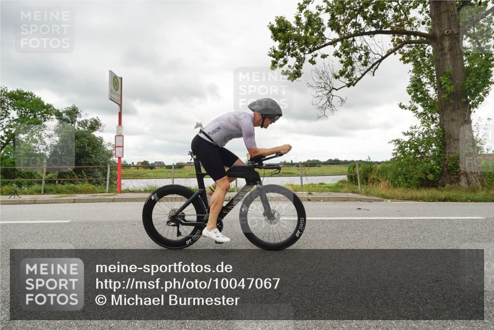 30.08.2026 - Elbe Triathlon Hamburg Michael Burmester http://msf.ph/oto/10047067 30.08.2026 14:54:03 Radfahren 169 meine-sportfotos.de