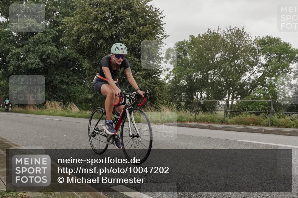 30.08.2026 - Elbe Triathlon Hamburg Michael Burmester http://msf.ph/oto/10047202 30.08.2026 15:45:49 Radfahren  meine-sportfotos.de