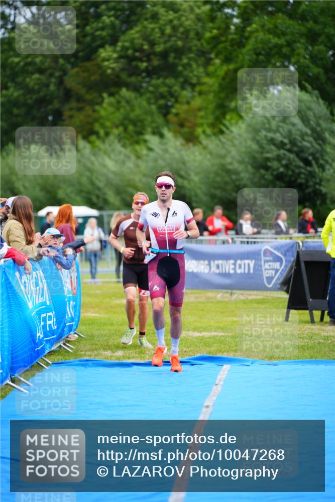 30.08.2026 - Elbe Triathlon Hamburg LAZAROV Photography http://msf.ph/oto/10047268 30.08.2026 10:29:35 Ziel 236, 310, 351 meine-sportfotos.de