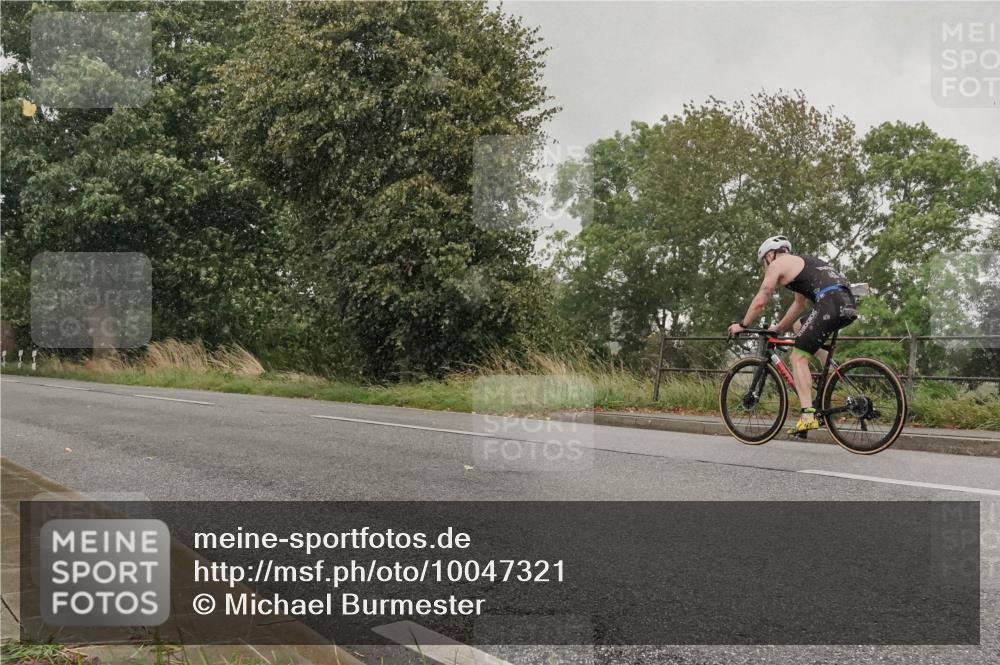 30.08.2026 - Elbe Triathlon Hamburg Michael Burmester http://msf.ph/oto/10047321 30.08.2026 15:48:01 Radfahren  meine-sportfotos.de