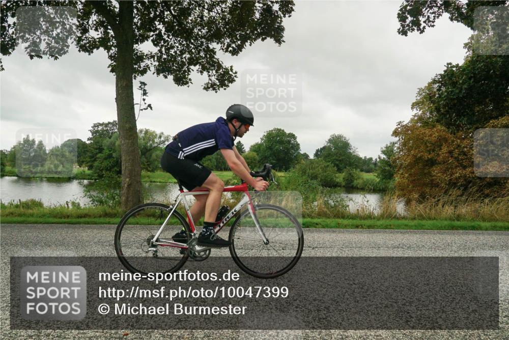 30.08.2026 - Elbe Triathlon Hamburg Michael Burmester http://msf.ph/oto/10047399 30.08.2026 09:29:03 Radfahren 315, 394, 445, 459, 528, 656 meine-sportfotos.de