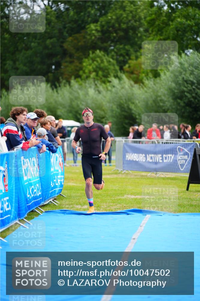 30.08.2026 - Elbe Triathlon Hamburg LAZAROV Photography http://msf.ph/oto/10047502 30.08.2026 10:30:42 Ziel 270 meine-sportfotos.de