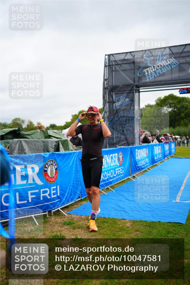 30.08.2026 - Elbe Triathlon Hamburg LAZAROV Photography http://msf.ph/oto/10047581 30.08.2026 10:30:48 Ziel 270 meine-sportfotos.de