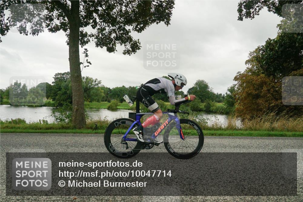 30.08.2026 - Elbe Triathlon Hamburg Michael Burmester http://msf.ph/oto/10047714 30.08.2026 09:30:23 Radfahren 321, 438, 452, 484, 489, 527, 769, 779, 869 meine-sportfotos.de