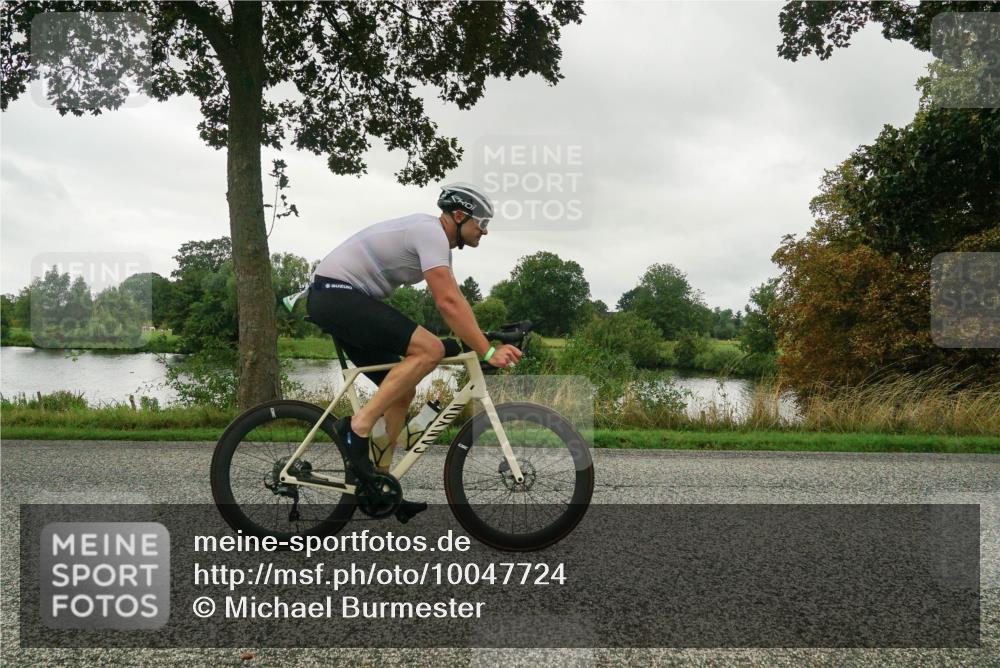 30.08.2026 - Elbe Triathlon Hamburg Michael Burmester http://msf.ph/oto/10047724 30.08.2026 09:30:24 Radfahren 321, 438, 452, 484, 489, 527, 769, 779, 869 meine-sportfotos.de
