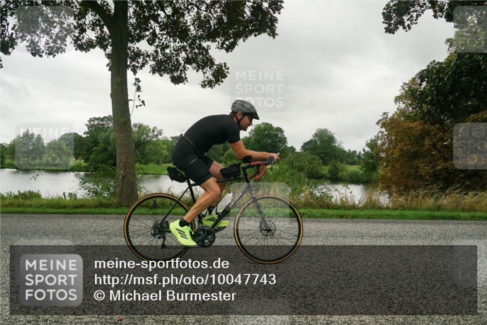 30.08.2026 - Elbe Triathlon Hamburg Michael Burmester http://msf.ph/oto/10047743 30.08.2026 09:30:27 Radfahren 321, 438, 452, 489, 527, 769, 869 meine-sportfotos.de