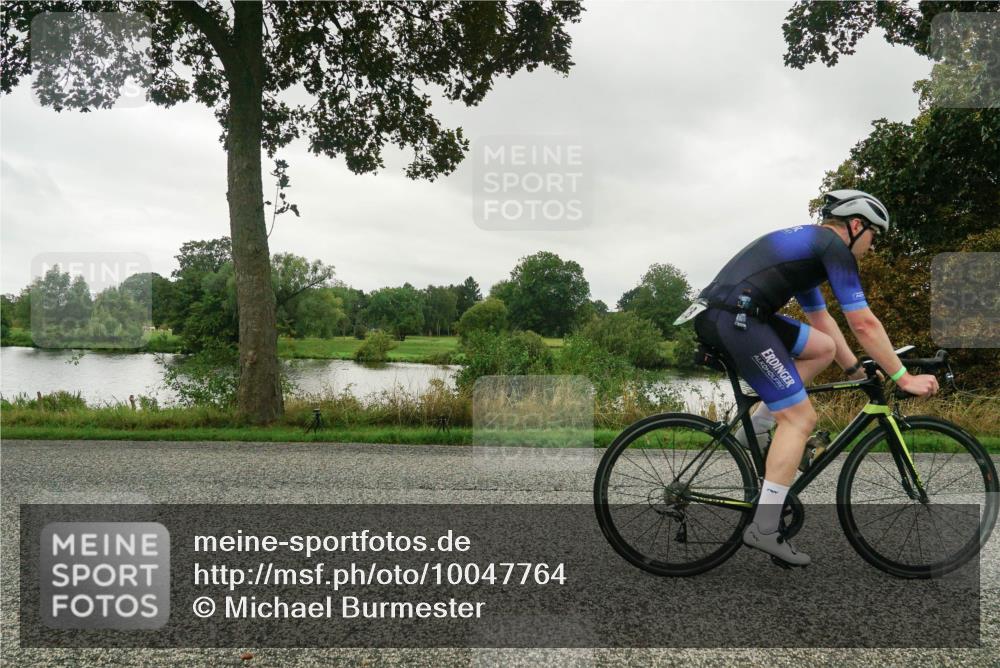 30.08.2026 - Elbe Triathlon Hamburg Michael Burmester http://msf.ph/oto/10047764 30.08.2026 09:30:29 Radfahren 388, 414, 438, 452, 527, 769, 869 meine-sportfotos.de