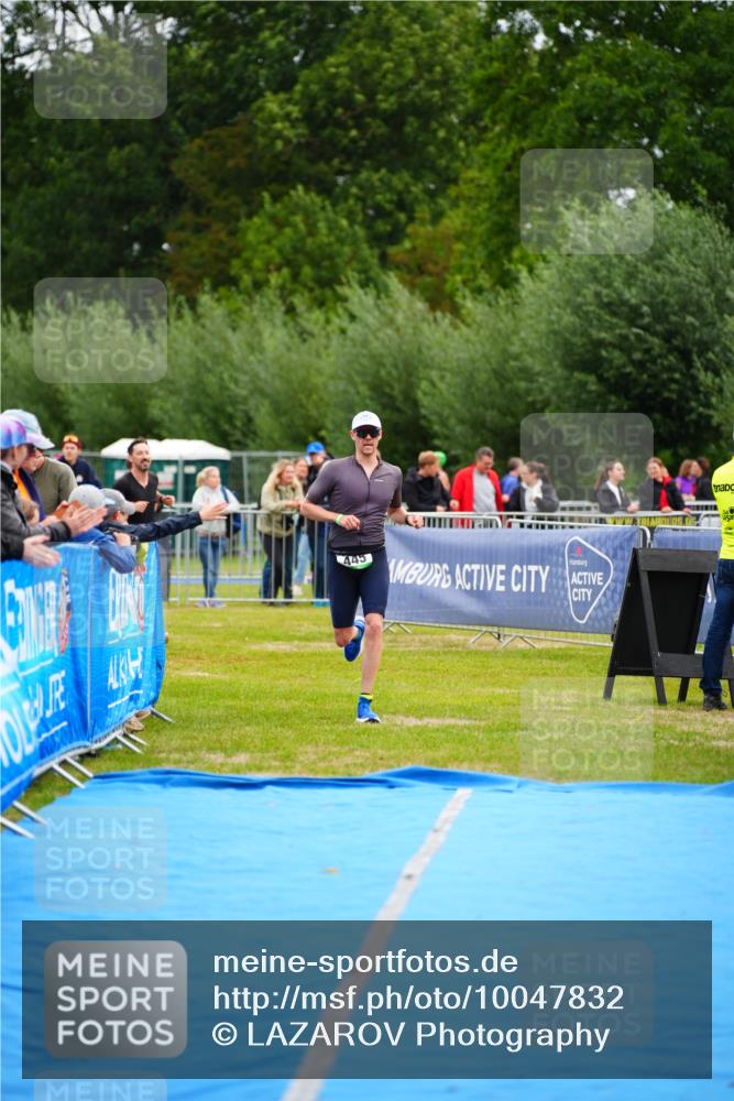 30.08.2026 - Elbe Triathlon Hamburg LAZAROV Photography http://msf.ph/oto/10047832 30.08.2026 10:31:55 Ziel 445 meine-sportfotos.de