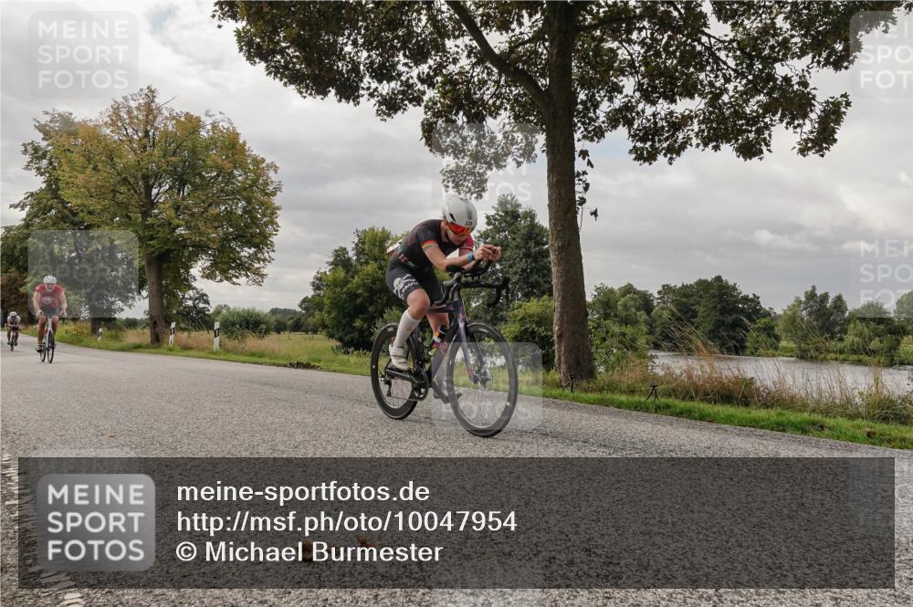 30.08.2026 - Elbe Triathlon Hamburg Michael Burmester http://msf.ph/oto/10047954 30.08.2026 09:39:57 Radfahren 271, 338, 557, 657, 737, 883 meine-sportfotos.de