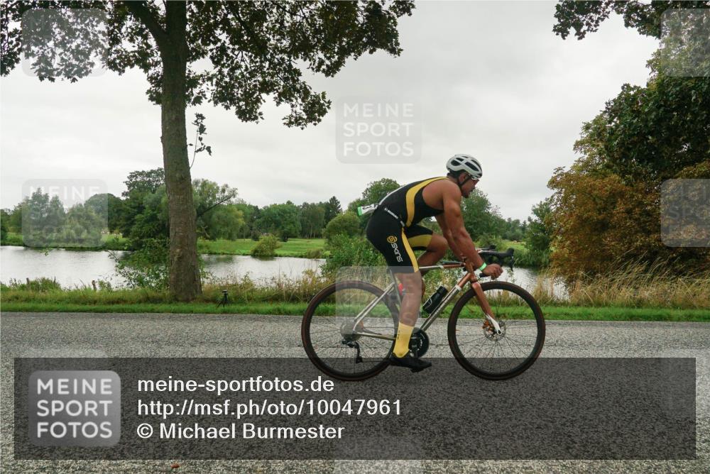 30.08.2026 - Elbe Triathlon Hamburg Michael Burmester http://msf.ph/oto/10047961 30.08.2026 09:31:12 Radfahren 375, 493, 546, 553, 664, 725 meine-sportfotos.de