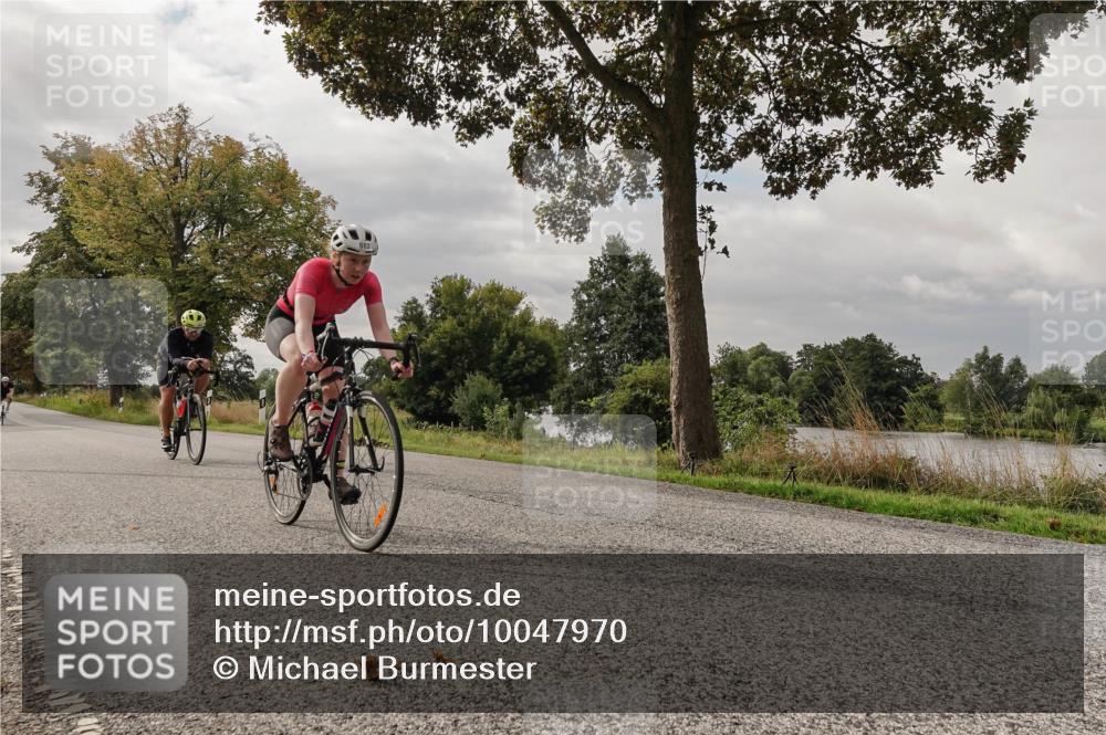 30.08.2026 - Elbe Triathlon Hamburg Michael Burmester http://msf.ph/oto/10047970 30.08.2026 09:40:02 Radfahren 271, 617, 643, 657, 883 meine-sportfotos.de