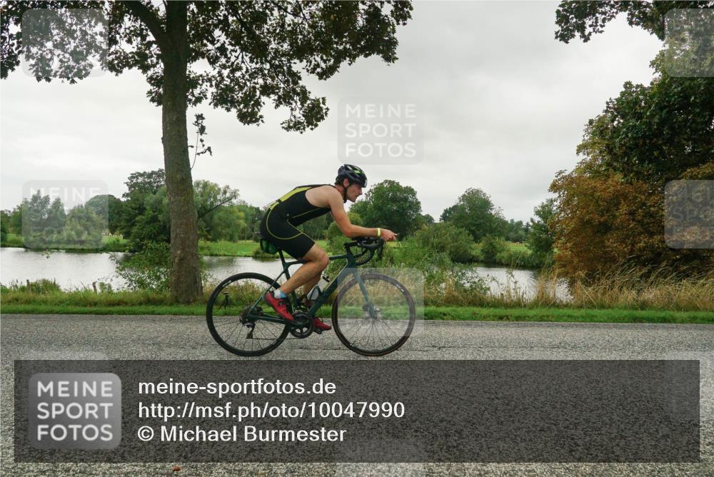 30.08.2026 - Elbe Triathlon Hamburg Michael Burmester http://msf.ph/oto/10047990 30.08.2026 09:31:22 Radfahren 196, 244, 343, 346, 379, 467, 637, 774, 782 meine-sportfotos.de