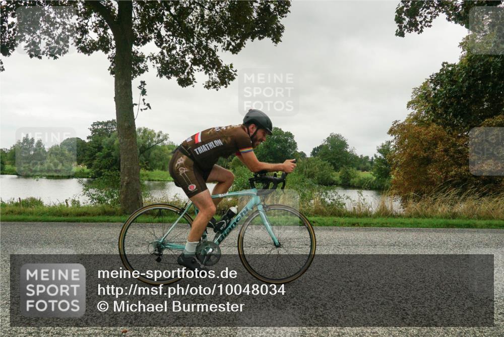 30.08.2026 - Elbe Triathlon Hamburg Michael Burmester http://msf.ph/oto/10048034 30.08.2026 09:31:34 Radfahren 285, 369, 376, 701, 703, 771 meine-sportfotos.de