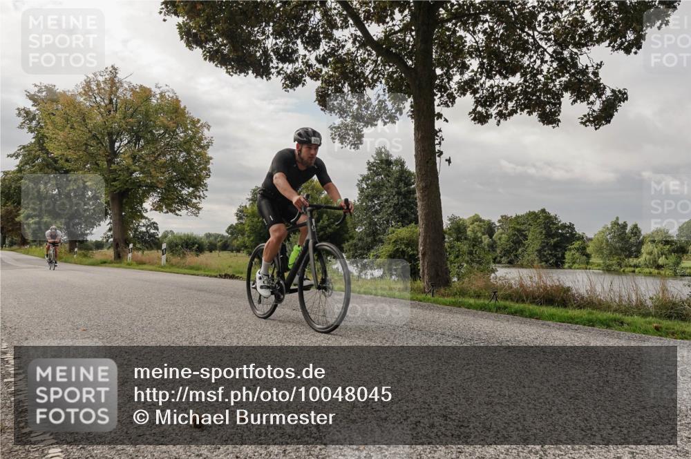 30.08.2026 - Elbe Triathlon Hamburg Michael Burmester http://msf.ph/oto/10048045 30.08.2026 09:40:40 Radfahren 288, 318, 397, 399, 403, 404, 676 meine-sportfotos.de