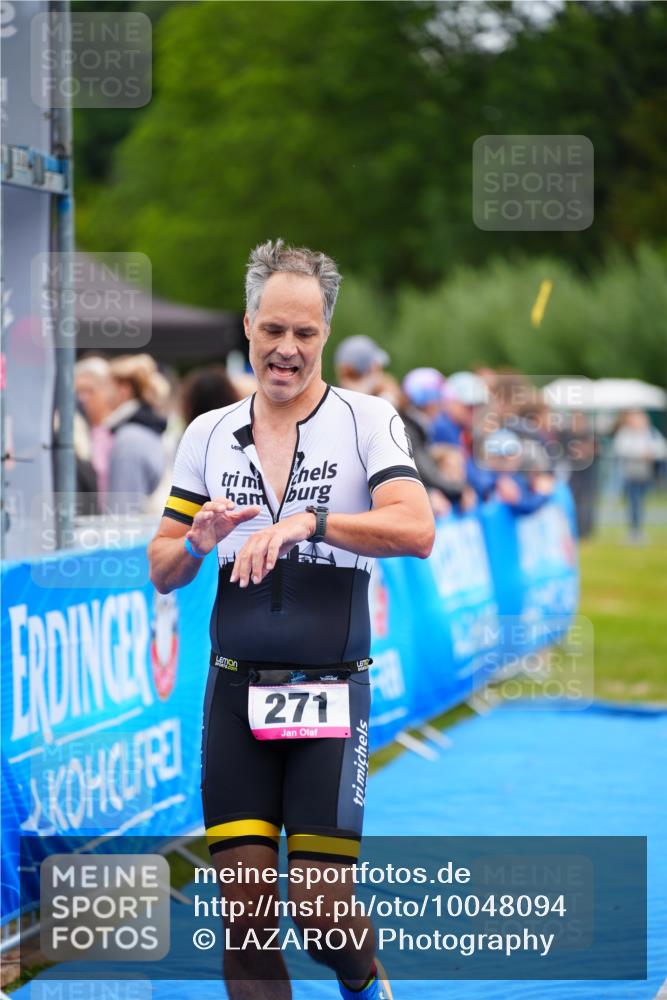 30.08.2026 - Elbe Triathlon Hamburg LAZAROV Photography http://msf.ph/oto/10048094 30.08.2026 10:32:35 Ziel 271 meine-sportfotos.de