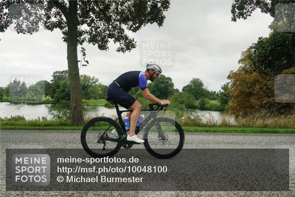30.08.2026 - Elbe Triathlon Hamburg Michael Burmester http://msf.ph/oto/10048100 30.08.2026 09:31:47 Radfahren 276, 319, 360, 361, 577, 650, 699 meine-sportfotos.de