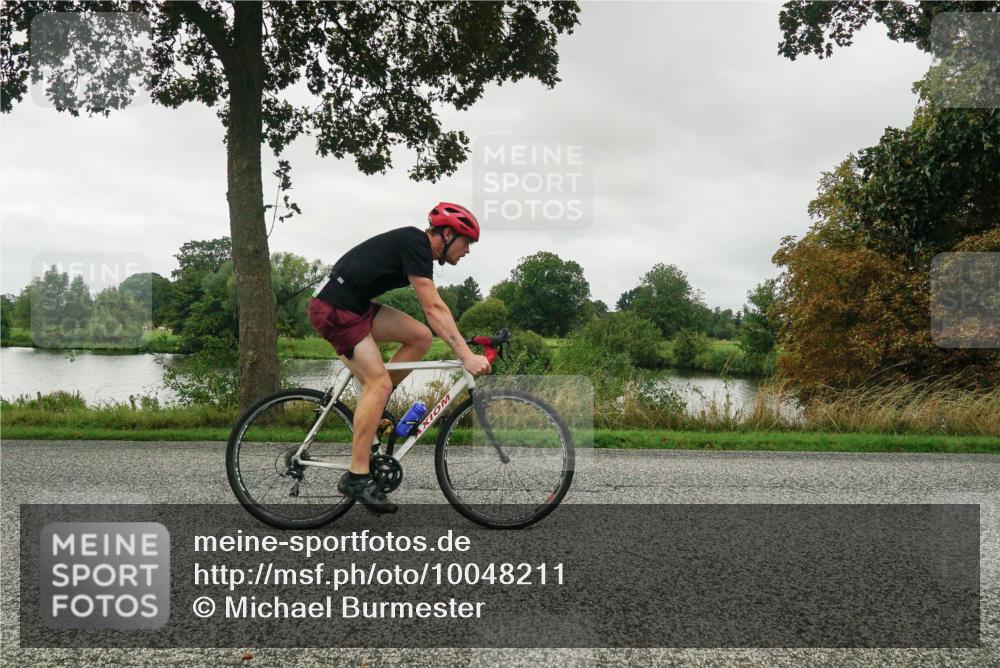 30.08.2026 - Elbe Triathlon Hamburg Michael Burmester http://msf.ph/oto/10048211 30.08.2026 09:32:07 Radfahren 521, 537, 591, 622 meine-sportfotos.de