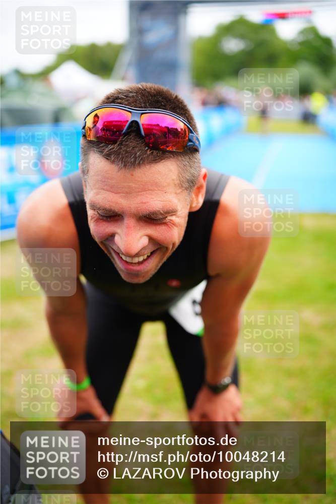 30.08.2026 - Elbe Triathlon Hamburg LAZAROV Photography http://msf.ph/oto/10048214 30.08.2026 10:32:57 Ziel 298 meine-sportfotos.de