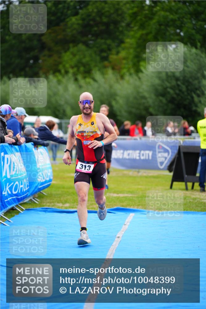 30.08.2026 - Elbe Triathlon Hamburg LAZAROV Photography http://msf.ph/oto/10048399 30.08.2026 10:33:23 Ziel 313, 326, 382 meine-sportfotos.de