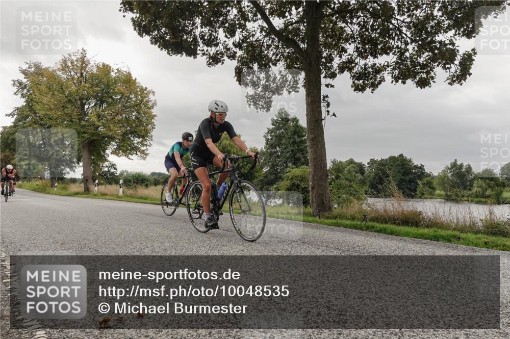 30.08.2026 - Elbe Triathlon Hamburg Michael Burmester http://msf.ph/oto/10048535 30.08.2026 09:44:06 Radfahren 335, 380, 433, 638, 771, 879, 950 meine-sportfotos.de
