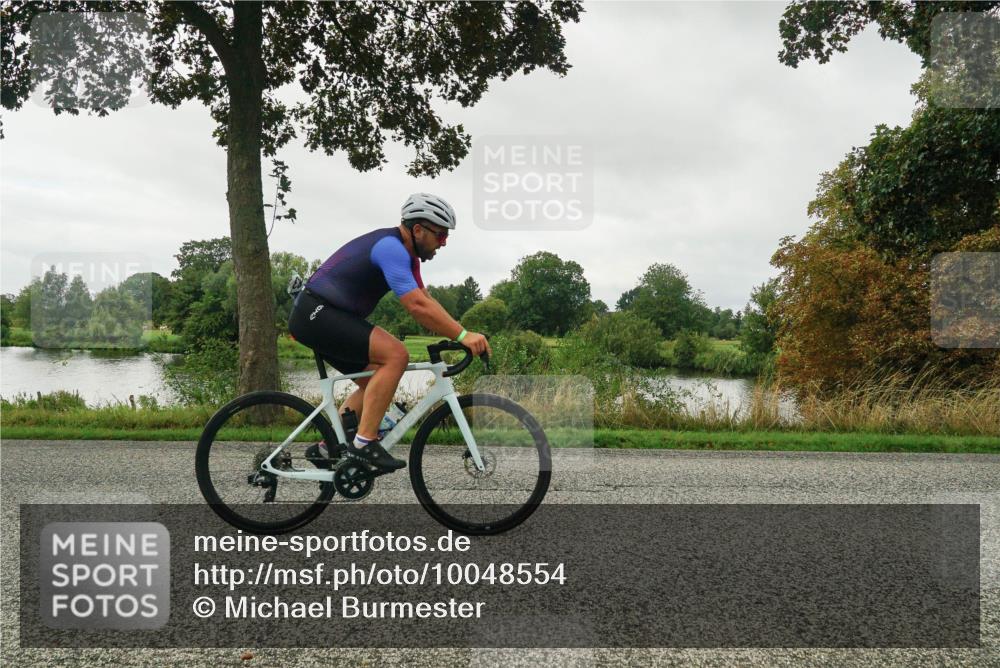 30.08.2026 - Elbe Triathlon Hamburg Michael Burmester http://msf.ph/oto/10048554 30.08.2026 09:33:50 Radfahren 449, 483, 542, 567 meine-sportfotos.de