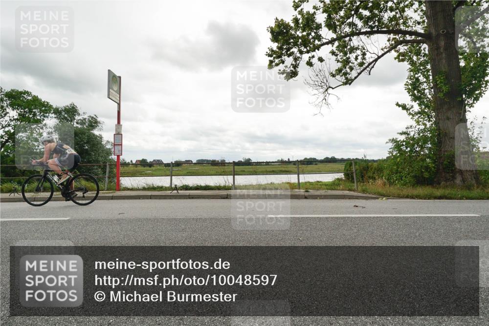 30.08.2026 - Elbe Triathlon Hamburg Michael Burmester http://msf.ph/oto/10048597 30.08.2026 15:21:18 Radfahren  meine-sportfotos.de