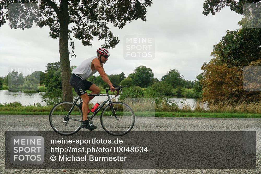 30.08.2026 - Elbe Triathlon Hamburg Michael Burmester http://msf.ph/oto/10048634 30.08.2026 09:34:15 Radfahren 281, 432, 482, 536 meine-sportfotos.de