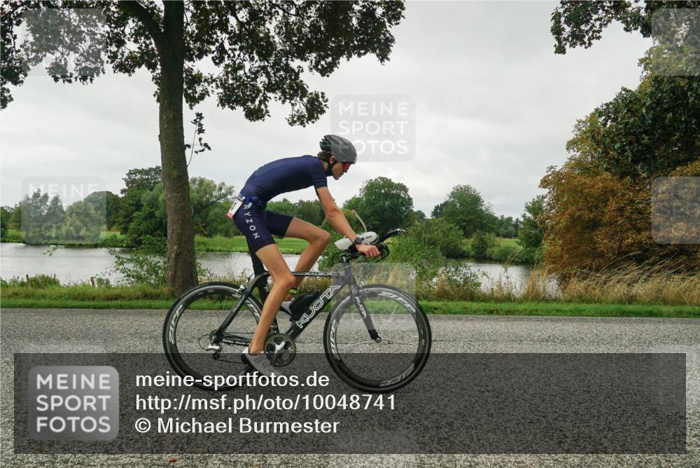 30.08.2026 - Elbe Triathlon Hamburg Michael Burmester http://msf.ph/oto/10048741 30.08.2026 09:34:51 Radfahren 214, 330, 436, 736, 754 meine-sportfotos.de