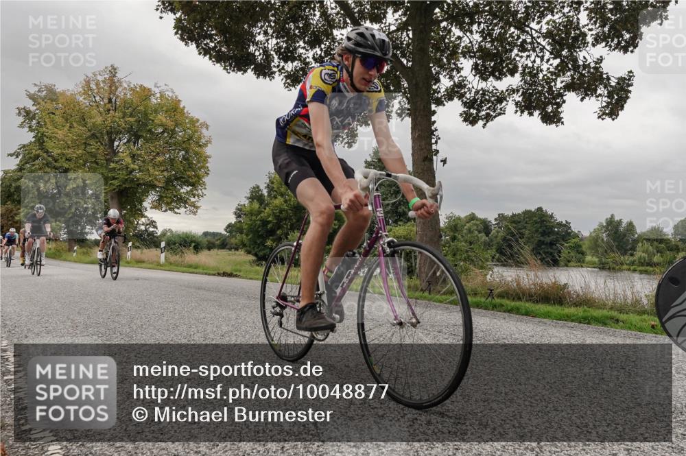 30.08.2026 - Elbe Triathlon Hamburg Michael Burmester http://msf.ph/oto/10048877 30.08.2026 09:46:26 Radfahren 343, 375, 412, 414, 484, 493, 546, 568, 589, 651, 691, 718, 725, 782, 812 meine-sportfotos.de