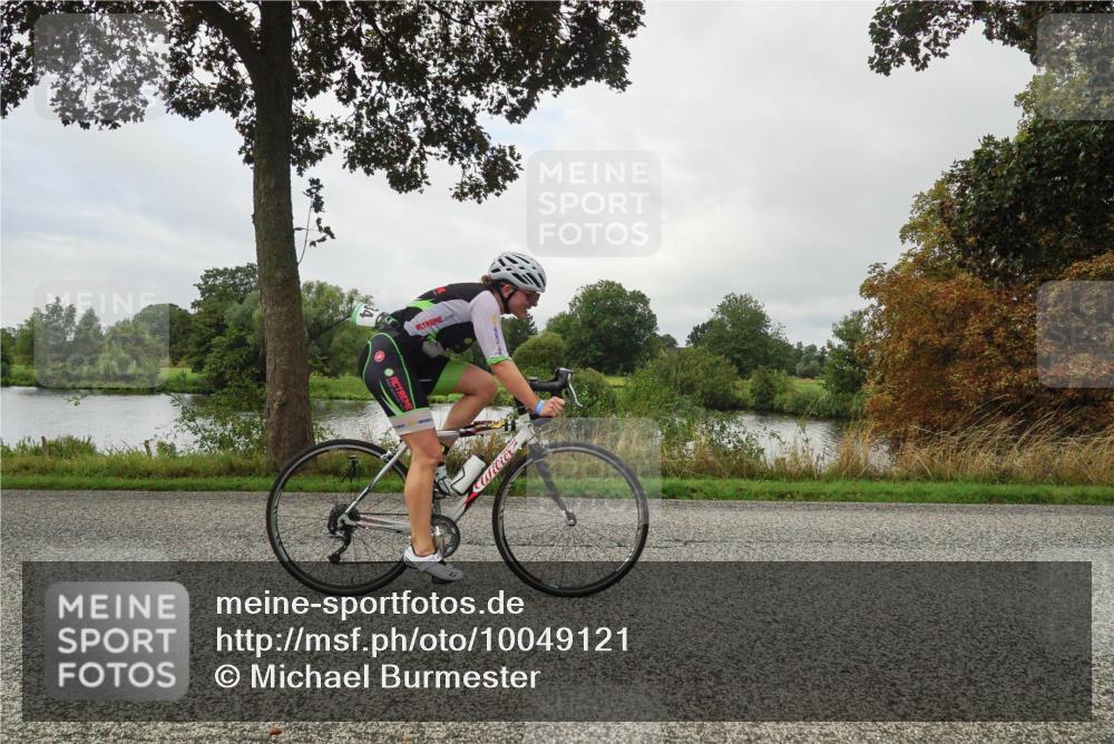 30.08.2026 - Elbe Triathlon Hamburg Michael Burmester http://msf.ph/oto/10049121 30.08.2026 09:36:38 Radfahren 398, 444, 524, 670, 834 meine-sportfotos.de