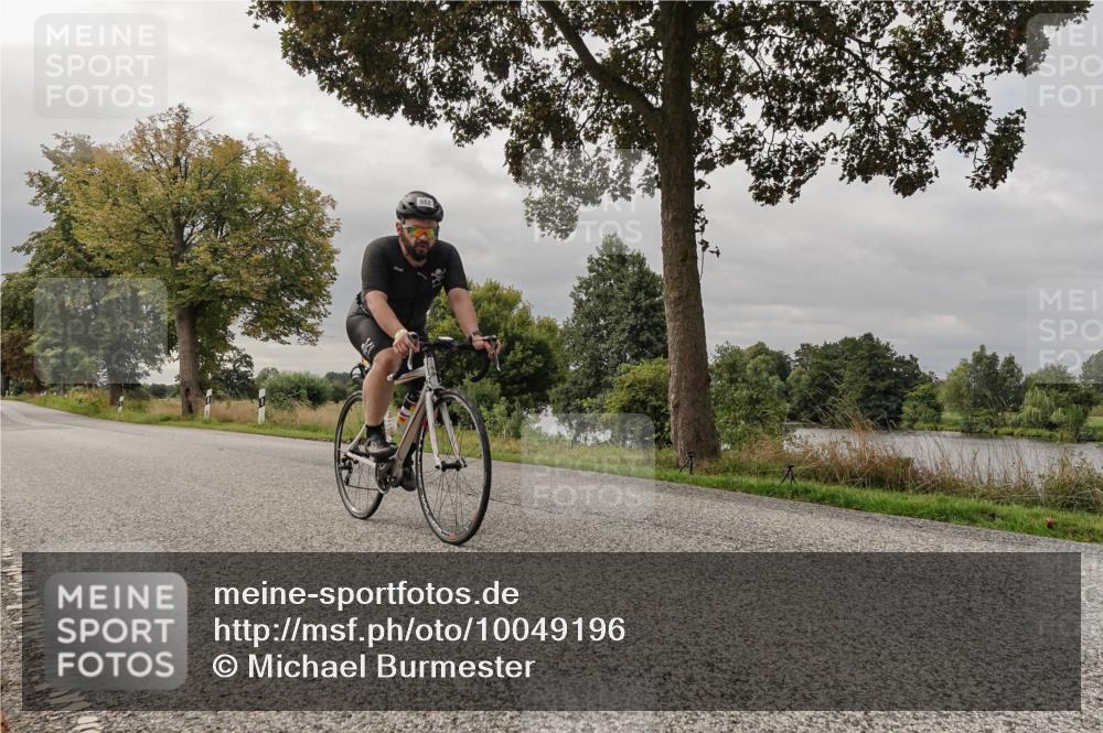 30.08.2026 - Elbe Triathlon Hamburg Michael Burmester http://msf.ph/oto/10049196 30.08.2026 09:48:38 Radfahren 263, 591, 598, 662 meine-sportfotos.de