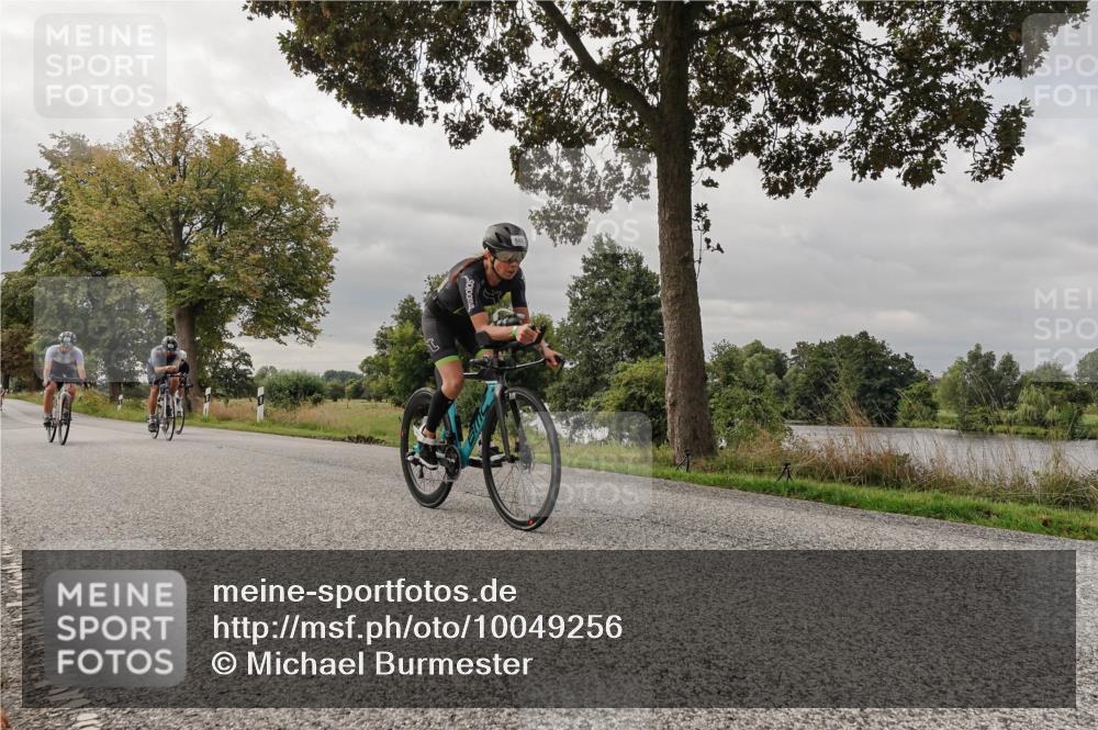 30.08.2026 - Elbe Triathlon Hamburg Michael Burmester http://msf.ph/oto/10049256 30.08.2026 09:49:07 Radfahren 536, 578, 582, 623, 821, 822, 948 meine-sportfotos.de