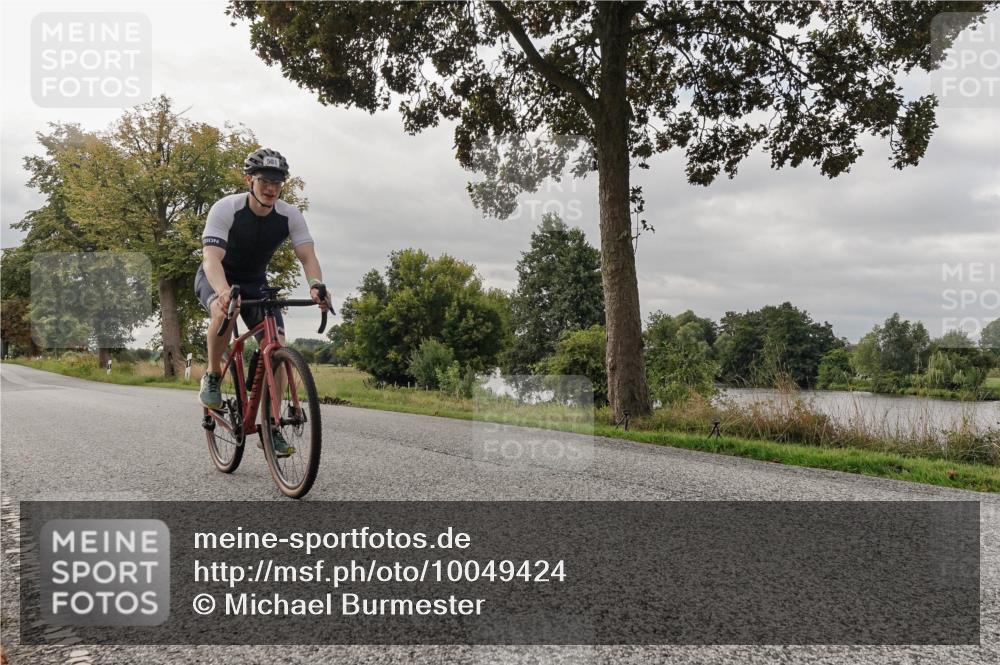 30.08.2026 - Elbe Triathlon Hamburg Michael Burmester http://msf.ph/oto/10049424 30.08.2026 09:50:36 Radfahren 501, 858 meine-sportfotos.de