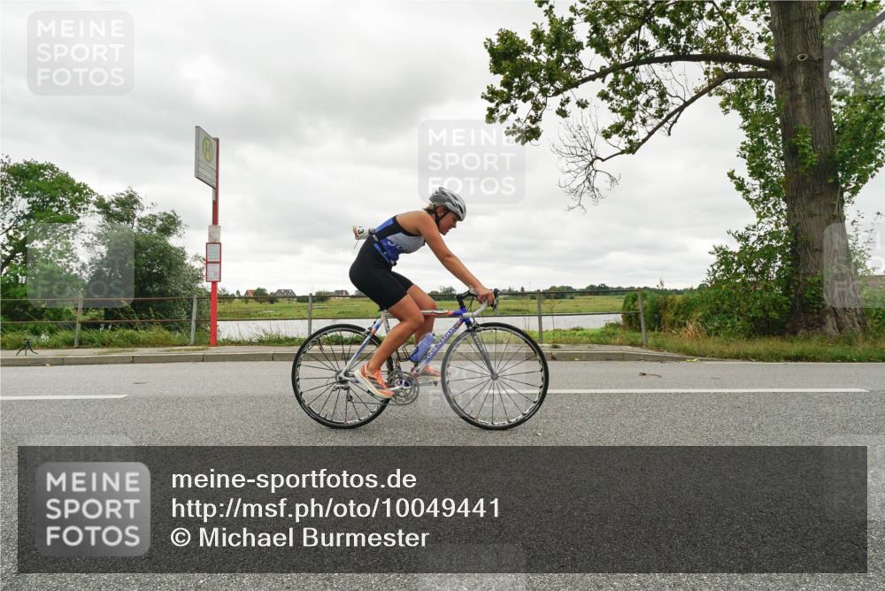 30.08.2026 - Elbe Triathlon Hamburg Michael Burmester http://msf.ph/oto/10049441 30.08.2026 15:31:56 Radfahren  meine-sportfotos.de