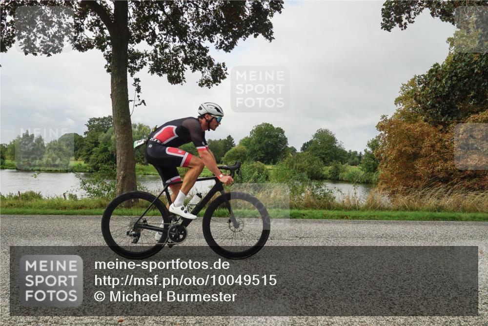 30.08.2026 - Elbe Triathlon Hamburg Michael Burmester http://msf.ph/oto/10049515 30.08.2026 09:38:36 Radfahren 289, 352, 410, 462, 668, 693 meine-sportfotos.de
