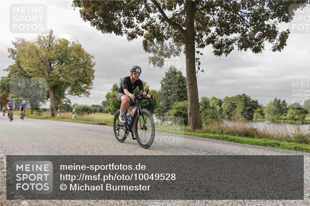 30.08.2026 - Elbe Triathlon Hamburg Michael Burmester http://msf.ph/oto/10049528 30.08.2026 09:51:41 Radfahren 431, 554, 602, 609, 683, 763, 865, 905 meine-sportfotos.de