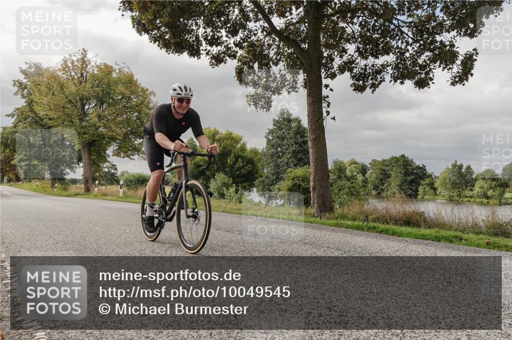30.08.2026 - Elbe Triathlon Hamburg Michael Burmester http://msf.ph/oto/10049545 30.08.2026 09:51:46 Radfahren 381, 609, 683, 763, 840 meine-sportfotos.de
