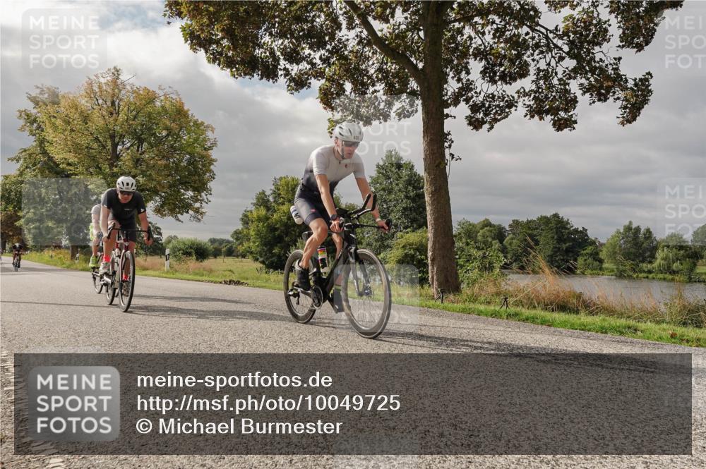 30.08.2026 - Elbe Triathlon Hamburg Michael Burmester http://msf.ph/oto/10049725 30.08.2026 09:53:37 Radfahren 320, 435, 516, 575, 773, 965, 1897 meine-sportfotos.de