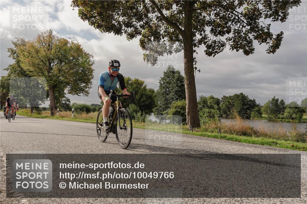 30.08.2026 - Elbe Triathlon Hamburg Michael Burmester http://msf.ph/oto/10049766 30.08.2026 09:54:13 Radfahren 362, 408, 497, 537, 560, 710, 712 meine-sportfotos.de