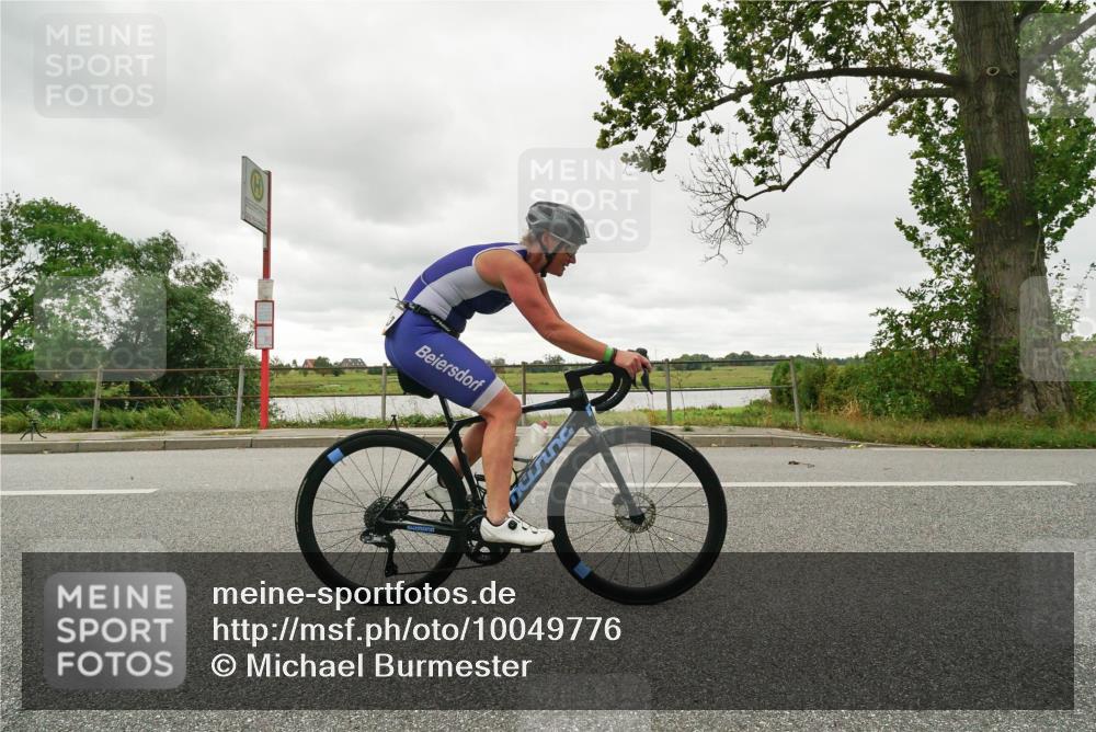30.08.2026 - Elbe Triathlon Hamburg Michael Burmester http://msf.ph/oto/10049776 30.08.2026 15:36:50 Radfahren  meine-sportfotos.de