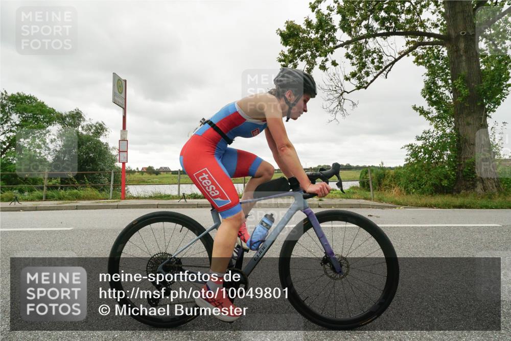 30.08.2026 - Elbe Triathlon Hamburg Michael Burmester http://msf.ph/oto/10049801 30.08.2026 15:37:05 Radfahren  meine-sportfotos.de
