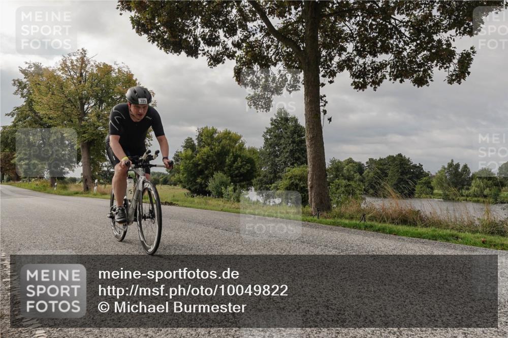 30.08.2026 - Elbe Triathlon Hamburg Michael Burmester http://msf.ph/oto/10049822 30.08.2026 09:54:58 Radfahren 729 meine-sportfotos.de