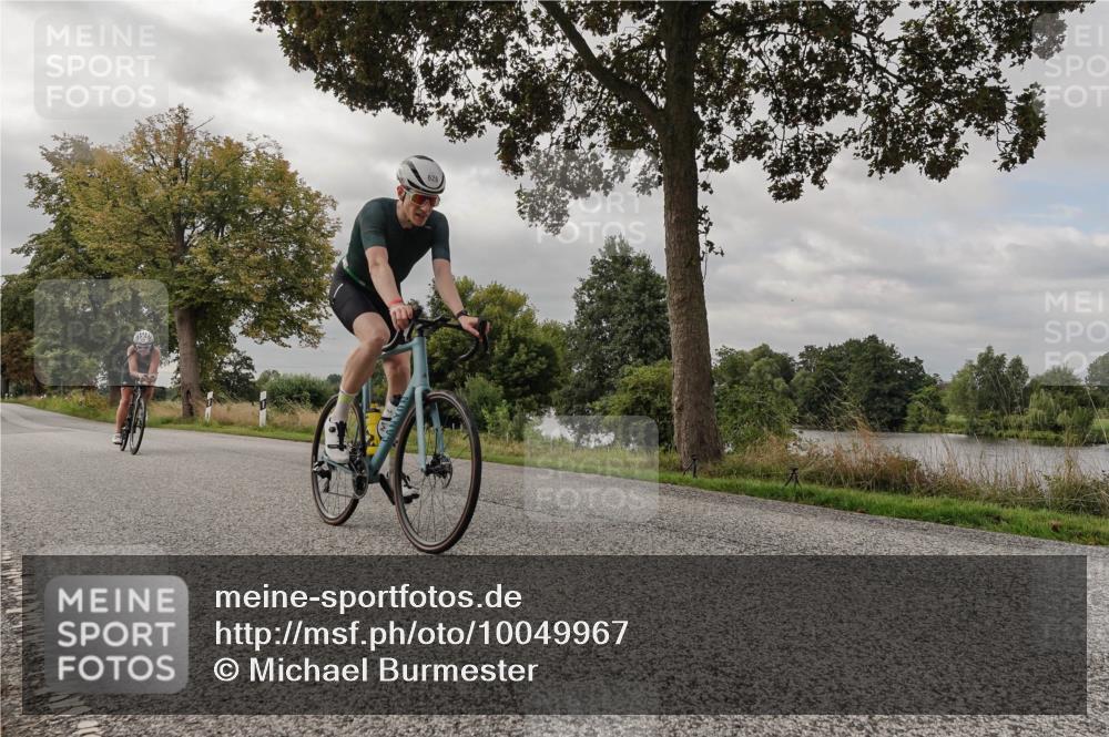 30.08.2026 - Elbe Triathlon Hamburg Michael Burmester http://msf.ph/oto/10049967 30.08.2026 09:56:22 Radfahren 363, 626, 883, 983 meine-sportfotos.de