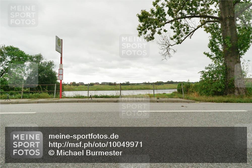 30.08.2026 - Elbe Triathlon Hamburg Michael Burmester http://msf.ph/oto/10049971 30.08.2026 15:40:02 Radfahren  meine-sportfotos.de