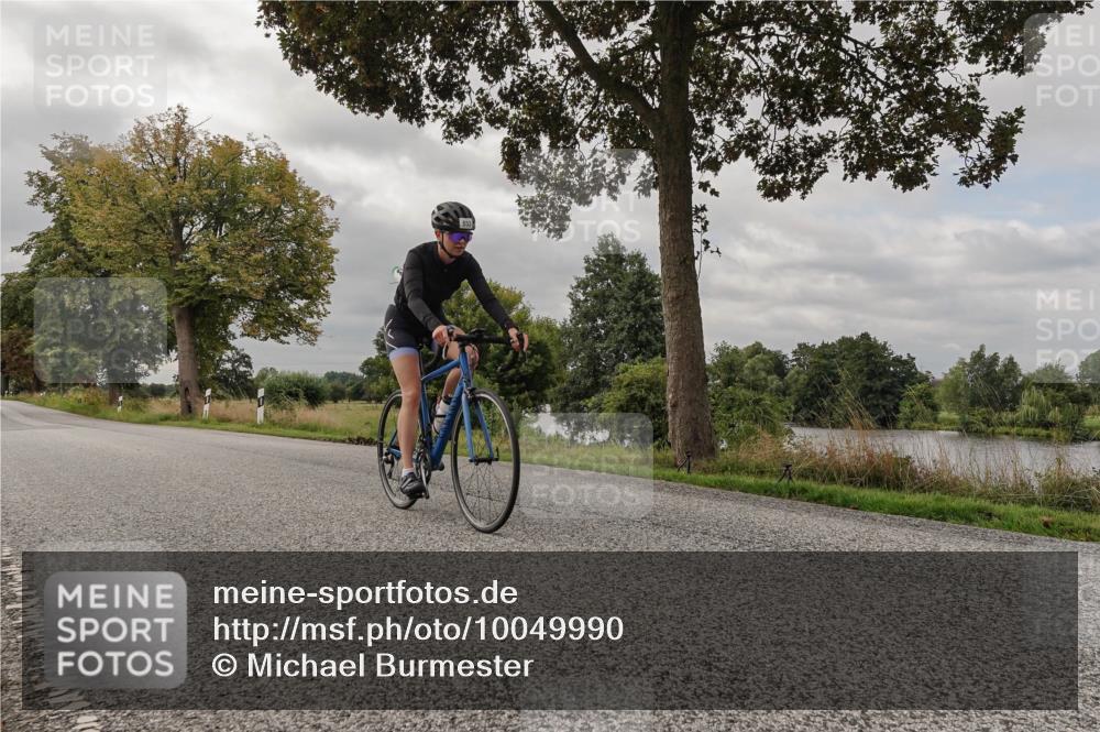 30.08.2026 - Elbe Triathlon Hamburg Michael Burmester http://msf.ph/oto/10049990 30.08.2026 09:56:38 Radfahren 643, 803, 853 meine-sportfotos.de