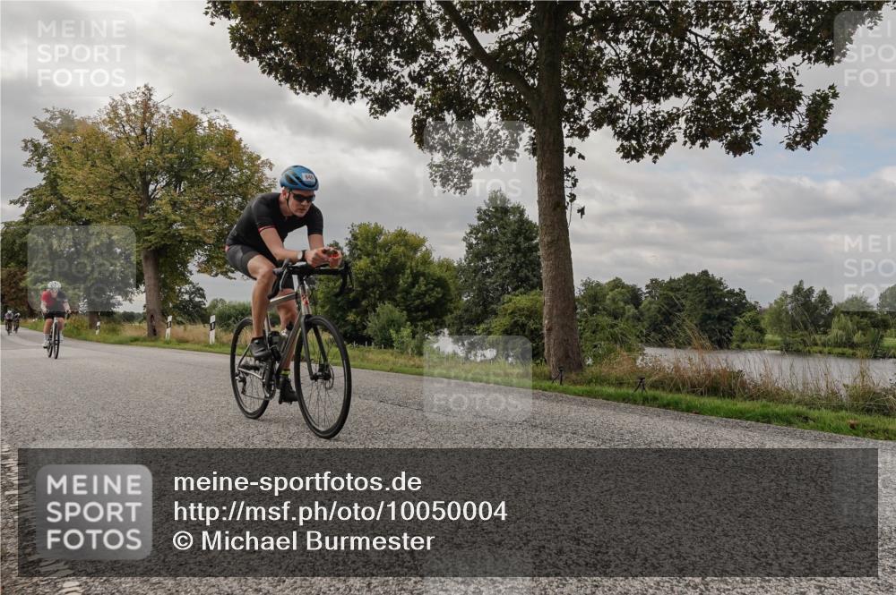 30.08.2026 - Elbe Triathlon Hamburg Michael Burmester http://msf.ph/oto/10050004 30.08.2026 09:56:49 Radfahren 543, 646, 771, 901, 912, 957 meine-sportfotos.de