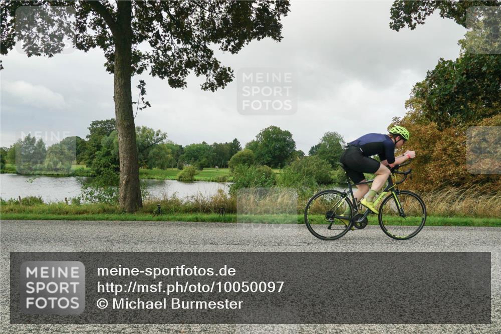 30.08.2026 - Elbe Triathlon Hamburg Michael Burmester http://msf.ph/oto/10050097 30.08.2026 09:42:08 Radfahren 253, 334, 340, 409, 423, 445, 505, 528, 544, 608, 611, 694, 731 meine-sportfotos.de
