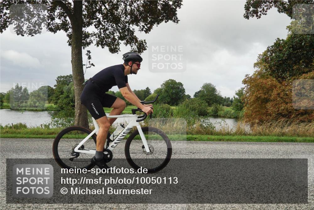 30.08.2026 - Elbe Triathlon Hamburg Michael Burmester http://msf.ph/oto/10050113 30.08.2026 09:42:10 Radfahren 253, 340, 409, 505, 528, 544, 605, 608, 613, 694, 731 meine-sportfotos.de