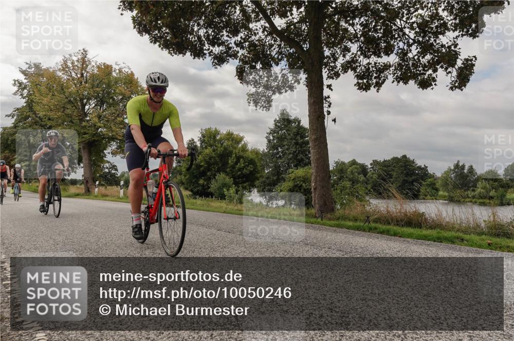 30.08.2026 - Elbe Triathlon Hamburg Michael Burmester http://msf.ph/oto/10050246 30.08.2026 09:59:09 Radfahren 299, 472, 491, 495, 579, 580, 647, 802, 934 meine-sportfotos.de